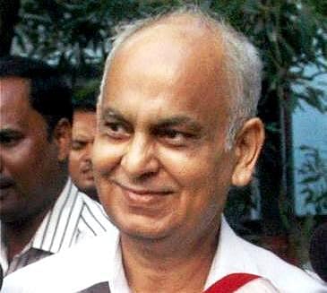 சாரதா நிதி நிறுவன மோசடியில் விசாரிக்கப்பட்ட முன்னாள் டி.ஜி.பி. தற்கொலை