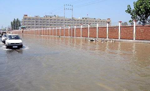 11 நாட்களுக்கு பிறகு ஜம்மு காஷ்மீர் தலைமைச் செயலகம் திறப்பு: வெள்ளம் வடியாததால் பணிகள் தொடங்கவில்லை