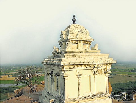 அப்பர் போற்றிய அருகர்