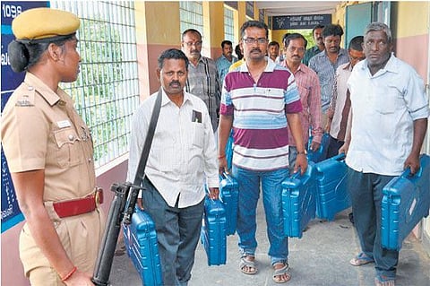 530 பதவிகளுக்கு 1,486 பேர் போட்டி: இன்று உள்ளாட்சி இடைத்தேர்தல்