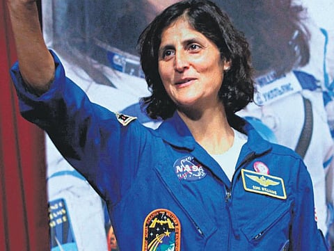 சுனிதா வில்லியம்ஸ் 10