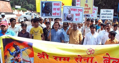 லவ் ஜிகாத் புரளியை நிறுத்துங்கள்: பிரதமர் மோடிக்கு மதானி வேண்டுகோள்