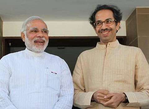 பிரதமர் மோடியை இந்திய முஸ்லிம்கள் கைவிடக் கூடாது: சிவசேனா கருத்து