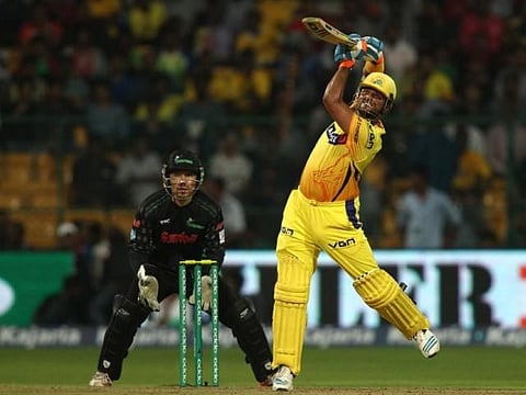 சிக்சர் மழையில் பொலார்டிற்கு அடுத்த இடத்தில் ரெய்னா