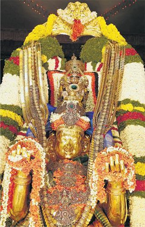 திருப்பதி பிரம்மோற்சவம் 5-ம் நாள்: கருட வாகனத்தில் மலையப்ப சுவாமி உலா