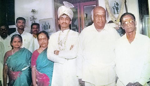 முன்னறிவிப்பின்றி எங்களை பணியிலிருந்து நீக்கியது ஏன்? - எம்.ஏ.எம் விசுவாசிகள் செட்டிநாடு குழுமத்துக்கு நோட்டீஸ்