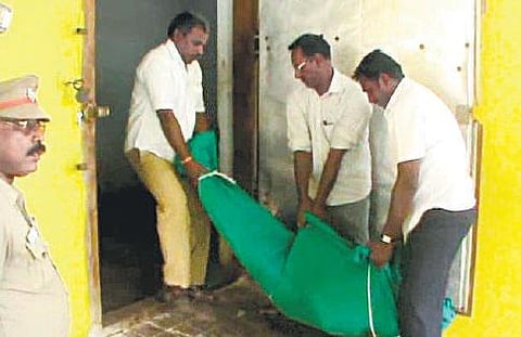 கல்பாக்கம் அணுமின் நிலைய வளாகத்தில் பயங்கரம்: 3 சிஐஎஸ்எப் வீரர்கள் சுட்டுக்கொலை