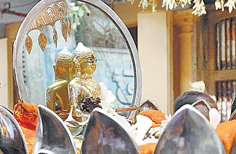 நொச்சில் மரத்தடி அம்மன்