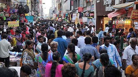 பழமையான கட்டிடங்கள்.. மூச்சு திணறும் மக்கள்: பாதுகாப்பற்ற சூழலில் தி.நகர் வர்த்தக உலகம்