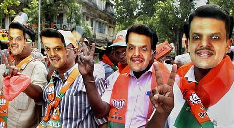 மகாராஷ்டிரம்: பாஜகவுக்கு சிவசேனா ஆதரவு அளிக்க வாய்ப்பு