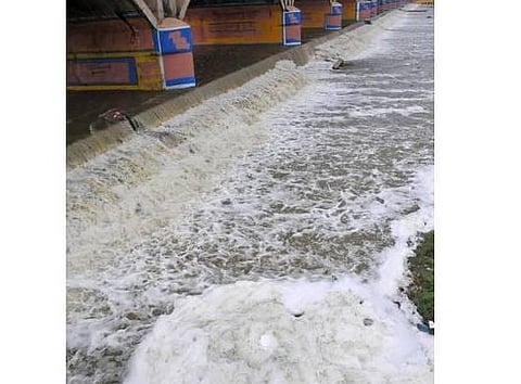 வைகை ஆற்றில் வெள்ள அபாயம்: மக்கள் வெளியேற ஆட்சியர் வேண்டுகோள்