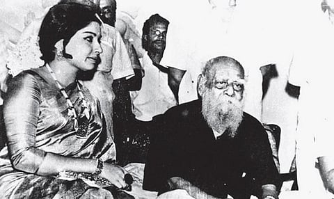 பெரியார் தன்னைத் துதிபாடச்சொன்னாரா?