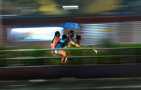 வானிலை முன்னறிவிப்பு: கடலோர மாவட்டங்களில் மழை நீடிக்கும்