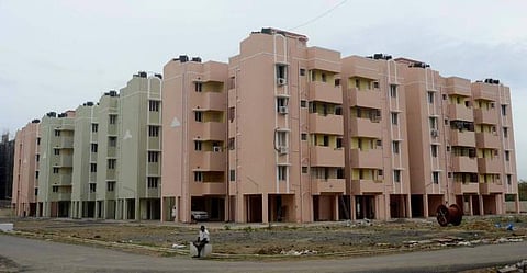 தமிழ்நாடு வீட்டு வசதி வாரிய வீடுகள் விற்பனை மிகவும் மந்தம்: கோடிக்கணக்கில் பணம் முடக்கம்