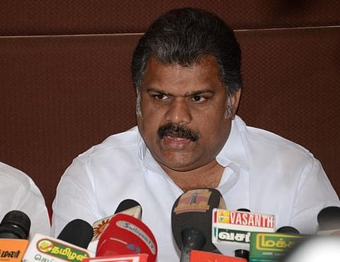 காங்கிரஸ் தலைமையை விமர்சித்துப் பேசினால் நடவடிக்கை: வாசன் எச்சரிக்கை