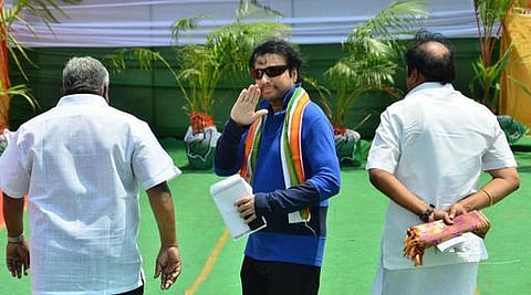 காங்கிரஸ் கட்சியில் இணையவில்லை: நடிகர் கார்த்திக் விளக்கம்