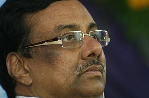 சோதனையான காலக்கட்டத்தில் விலகுவது சந்தர்ப்பவாதம்: வாசன் மீது இளங்கோவன் குற்றச்சாட்டு