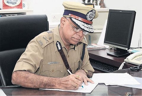 மக்கள் பிரச்சினைகளுக்கு முக்கியத்துவம்: புதிய டிஜிபி அசோக்குமார் பேட்டி