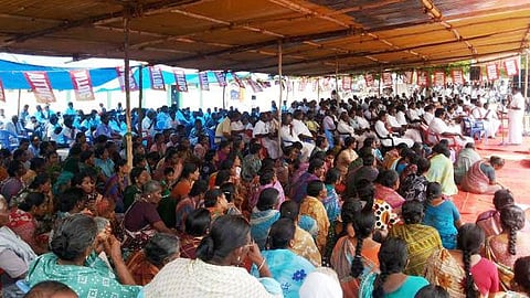 ஐவர் தூக்கு விவகாரம்: 13 கடலோர மாவட்ட மீனவர்கள் காலவரையற்ற உண்ணாவிரதம்