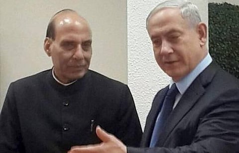 இஸ்ரேல் பிரதமருடன் ராஜ்நாத் சிங் சந்திப்பு: தீவிரவாத அச்சுறுத்தல்களை இணைந்து எதிர்கொள்ள உறுதி