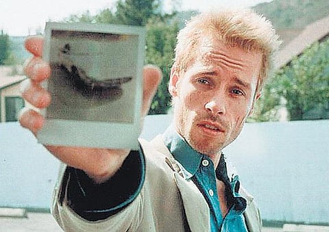 சிதறும் நினைவுகள்.. சீறும் நாயகன்..