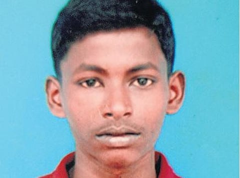 வகுப்பறையில் பிளஸ் 1 மாணவர் அடித்துக் கொலை: மாணவர்களிடையே ஏற்பட்ட மோதலில் பயங்கரம்