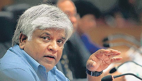 தோல்வி எதிரொலி: இலங்கை வாரியம் மீது ரணதுங்கா சாடல்