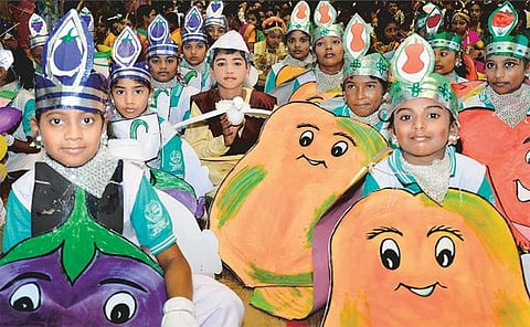 அரசுப் பள்ளி மாணவர்களின் கல்வி வளர்ச்சிக்காக 14 வகை திட்டங்களுக்கு ரூ.10 ஆயிரம் கோடி ஒதுக்கீடு: அமைச்சர் கே.சி.வீரமணி பேச்சு