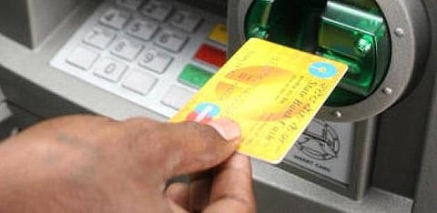 கருப்புப் பணத்தைக் குறைக்க உதவும் ஏ.டி.எம். பரிவர்த்தனை