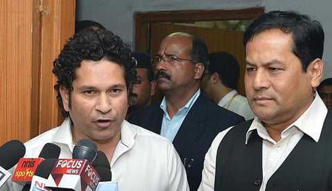 தடையை எதிர்கொண்டுள்ள சரிதா தேவிக்கு பரிவு காட்ட வேண்டும்: சச்சின்