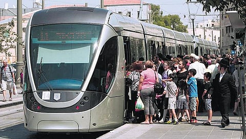 இலக்கில்லாமல் செல்லும் ஜெருசலேம் ரயில்