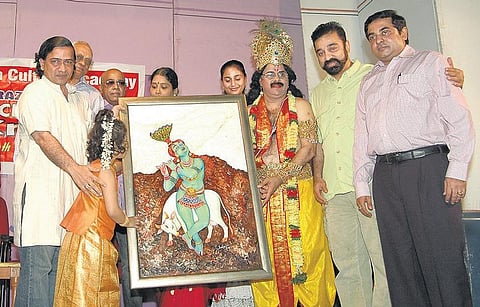 கிரேசியைக் கேளுங்கள் 11 - சாக்லேட் கிருஷ்ணா’ ஓவியம்