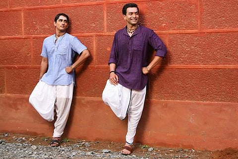 குறுக்கு விசாரணை: காவியத்தலைவன்- பாவனைகள் மட்டும் போதுமா?