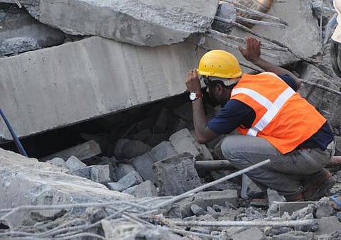 விதிமீறல் நடந்திருந்தால் அதிகாரிகளையும் சேர்த்து கூடுதல் குற்றப் பத்திரிகை: மவுலிவாக்கம் வழக்கில் உத்தரவு