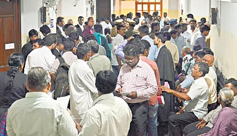 ஊழல் வழக்குகளை விசாரிக்க ஒரு நீதிமன்றம்?