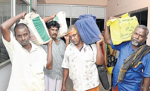 கிரானைட் குவாரிகளில் மனநோயாளிகள் உட்பட பலர் நரபலி?- சகாயத்திடம் குவாரி ஓட்டுநர் அளித்த புகாரால் பரபரப்பு