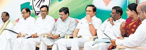 காவிரி, முல்லைப் பெரியாறு அணை பிரச்சினை: அனைத்துக் கட்சிகளையும் ஒன்றுதிரட்டி தீர்வுகாண வேண்டும் - முதல்வருக்கு ஈவிகேஎஸ் இளங்கோவன் வேண்டுகோள்