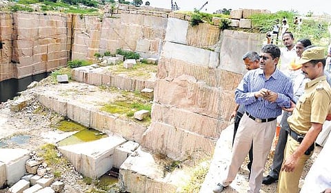 கிரானைட் கொள்ளை: வரலாற்றை அழிப்பதா?