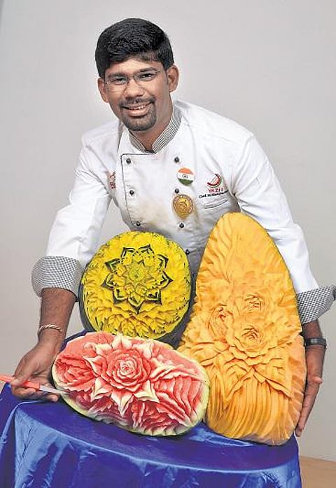 7 ஸ்டார் வேண்டாம் தேனி போதும்