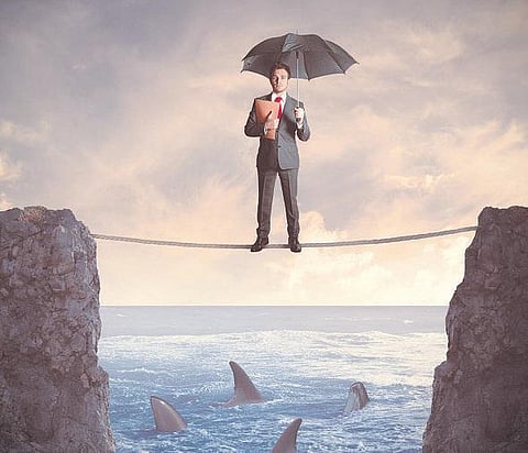 காப்பீட்டுத் துறையில் அந்நிய முதலீடு அதிகரிப்பு சாதகமா, பாதகமா?