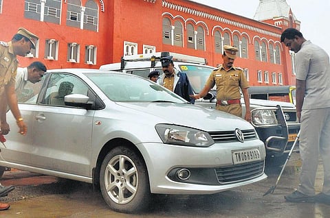 பெங்களூர் குண்டு வெடிப்பு எதிரொலி: தமிழகத்தில் பாதுகாப்பு அதிகரிப்பு