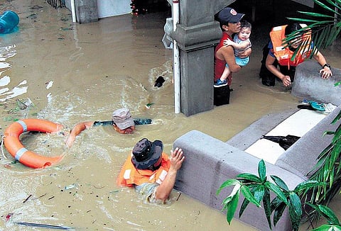 பிலிப்பின்ஸில் கடும் புயல்: பலி எண்ணிக்கை 30 ஆக உயர்வு