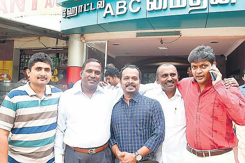 வாடா வாடா நண்பா