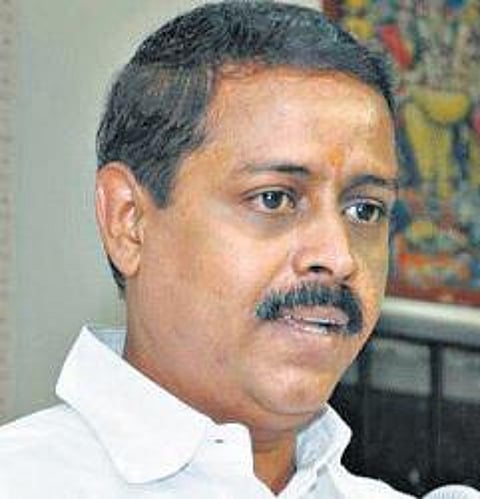 இப்போது படிப்பதும் எழுதுவதும் - அகநாழிகை பொன்வாசுதேவன்