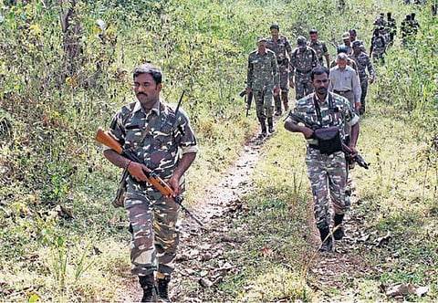 கேரளப் பகுதிகளில் தாக்குதல் அதிகரிப்பு எதிரொலி: நீலகிரியில் மாவோயிஸ்ட் தேடுதல் வேட்டை தீவிரம்