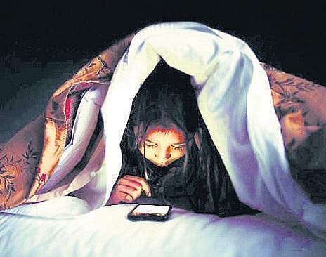 கேட்ஜெட் உலகம் - ஸ்மார்ட் போனால் கெடும் தூக்கம்!