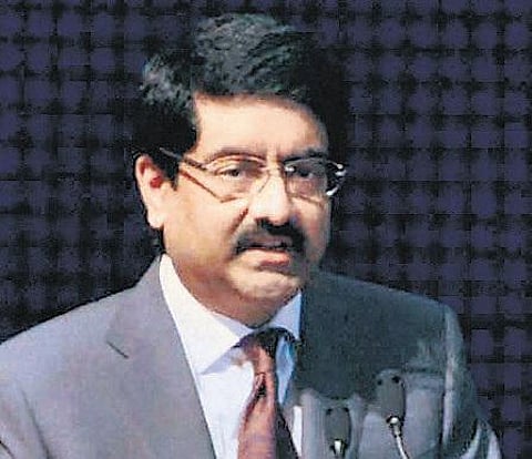 குஜராத்தில் ரூ.20 ஆயிரம் கோடி முதலீடு: ஆதித்ய பிர்லா குழுமம் திட்டம்