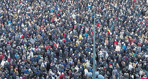 பாரீஸ் ஏன் பாரீஸாக இருக்கிறது?