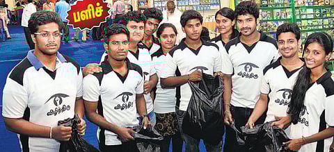 விழித்திரு : சுற்றுச்சூழல் பாதுகாப்புதான் இவர்களோட களம்