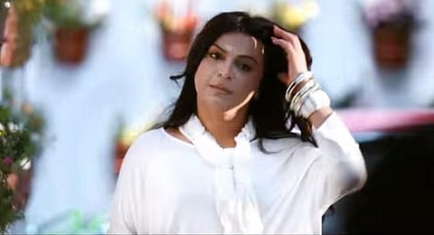 ஏளனப் பார்வை வேதனைக்குரியது